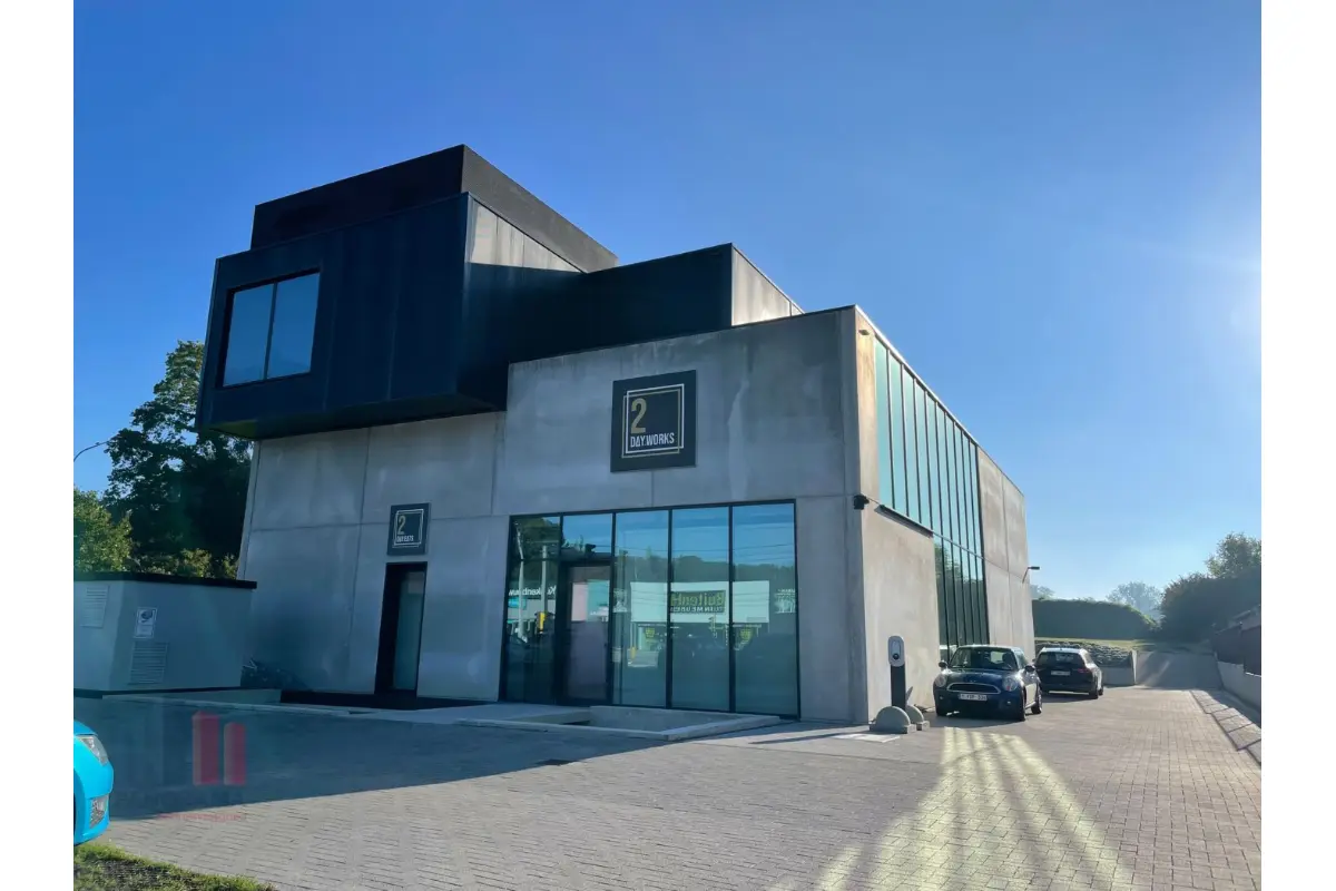 Commerce à louer à Ternat 1740 4398.00€  chambres 364.00m² - Annonce 775191
