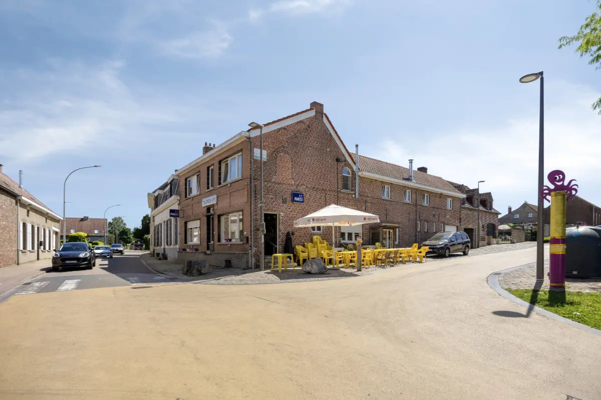 Huis te  koop in Asse 1730 295000.00€ 3 slaapkamers 181.00m² - Zoekertje 775593
