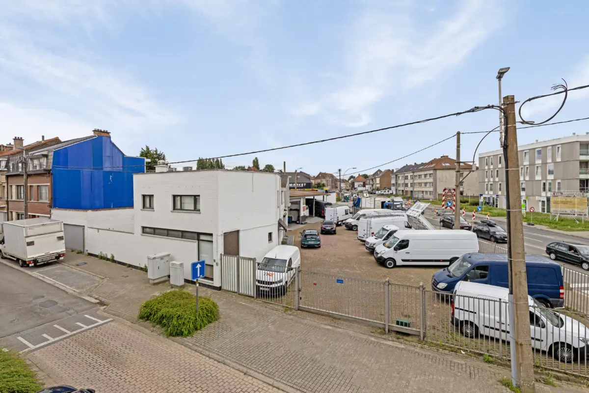 Handelszaak te  koop in Oudenaken 1600 1300000.00€  slaapkamers 700.00m² - Zoekertje 776257