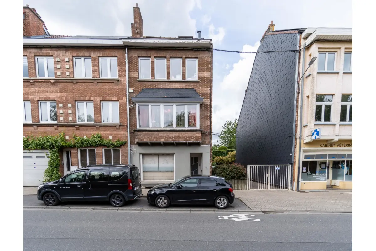 Immeuble mixte à vendre à Limal 1300 550000.00€ 4 chambres 267.00m² - Annonce 775570
