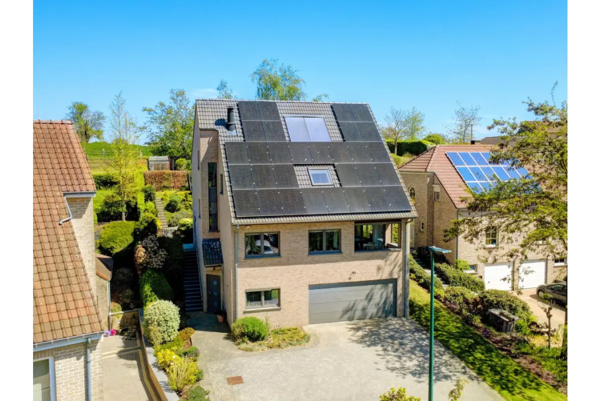 Maison à vendre à Duisburg 3080 995000.00€ 5 chambres 337.00m² - Annonce 776235