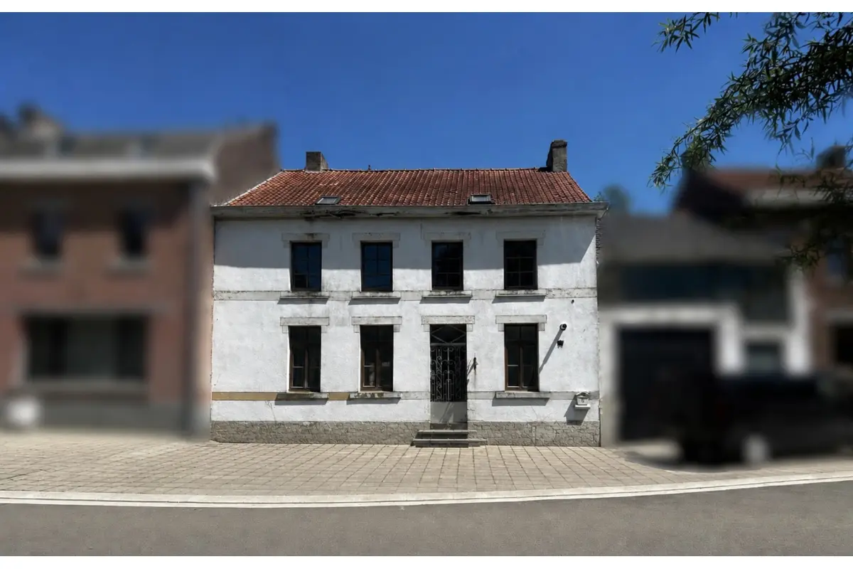 Maison à vendre à Orp-le-Grand 1350 140000.00€ 4 chambres 200.00m² - Annonce 777480