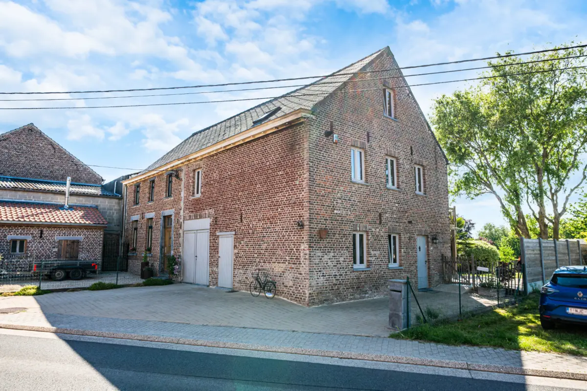 Huis te  huur in Noduwez 1350 1350.00€ 3 slaapkamers 116.00m² - Zoekertje 777973