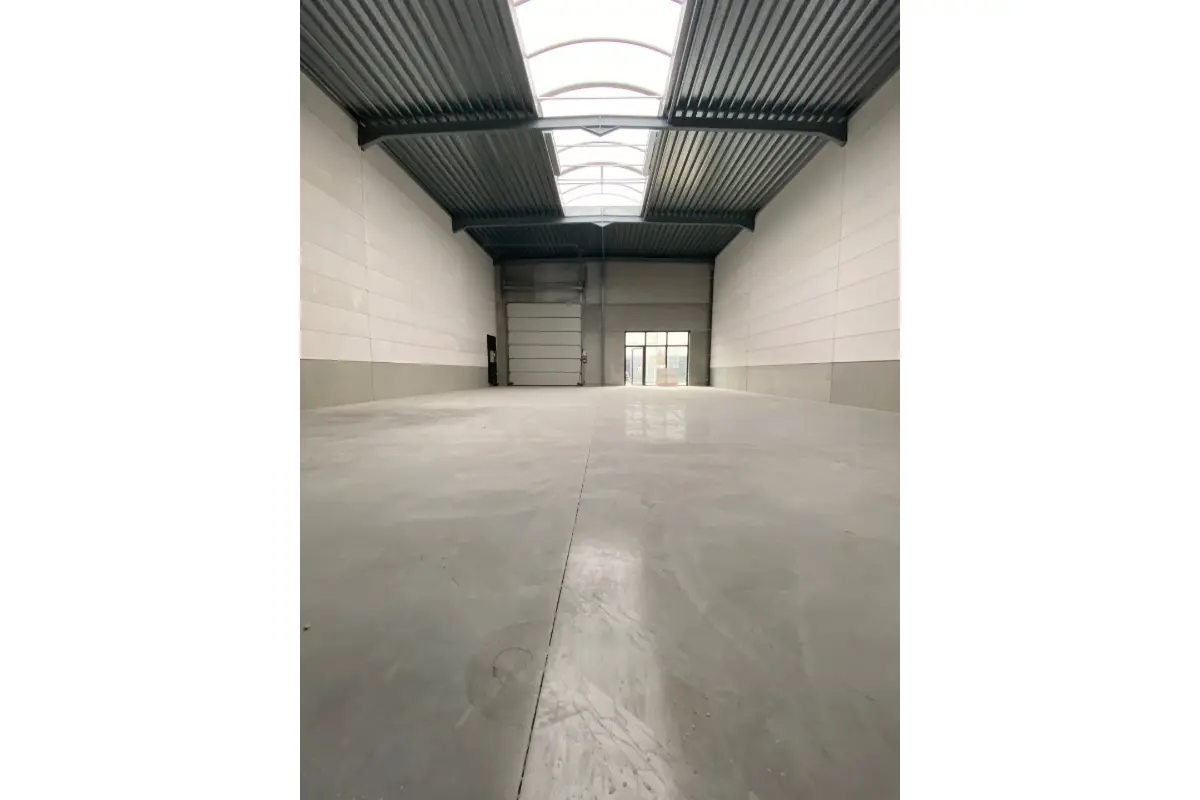 Handelszaak te  huur in Affligem 1790 1600.00€  slaapkamers 240.00m² - Zoekertje 777996