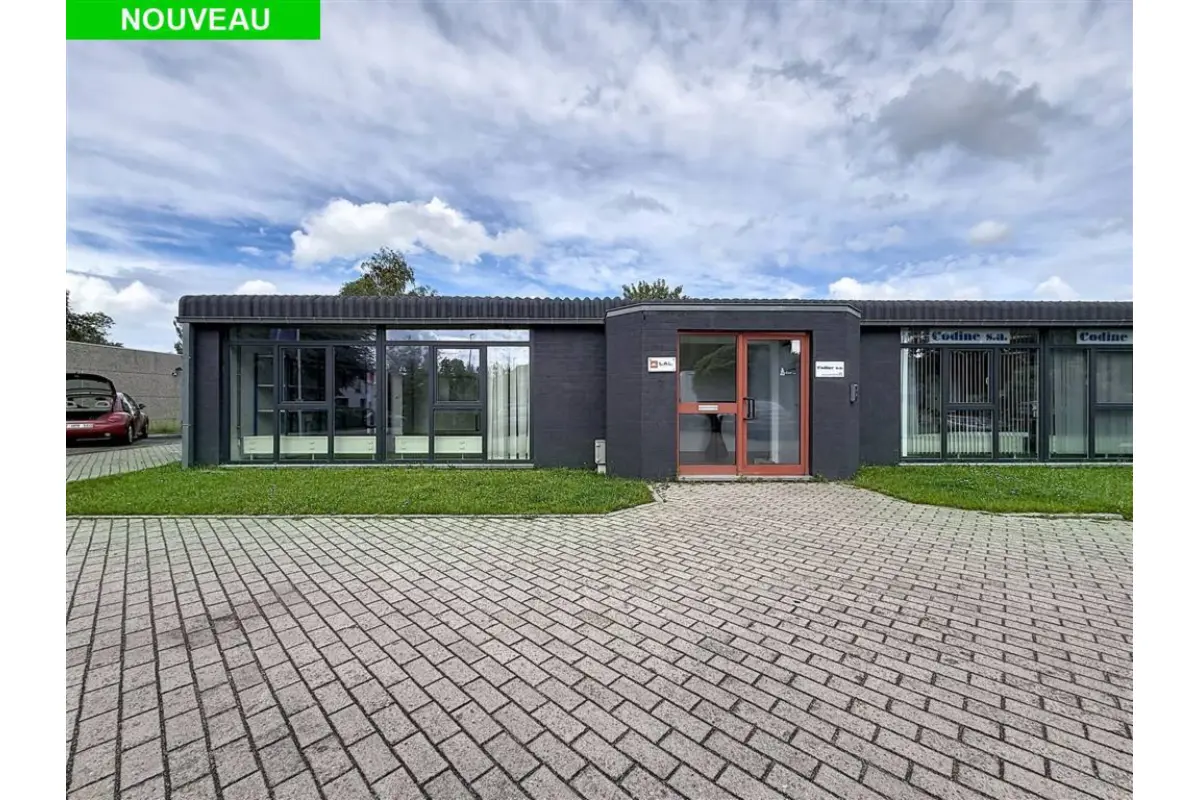 Handelszaak te  in Waver 1300 1250.00€  slaapkamers 125.00m² - Zoekertje 779499