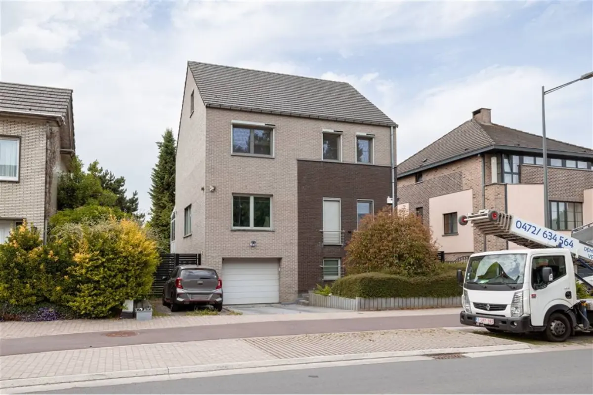 Maison à vendre à Dilbeek 1700 749000.00€ 5 chambres 370.00m² - Annonce 779750