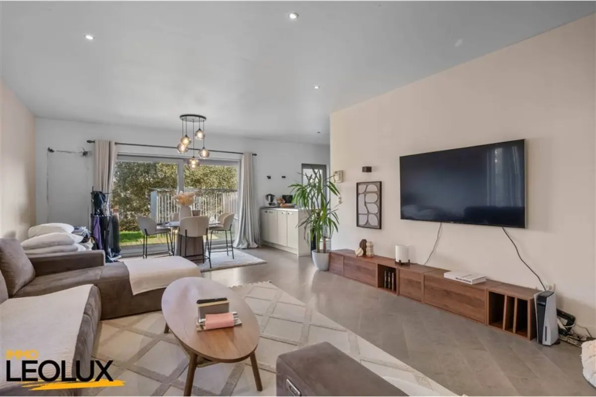 Huis te  koop in Asse 1730 525000.00€ 4 slaapkamers 177.00m² - Zoekertje 779189