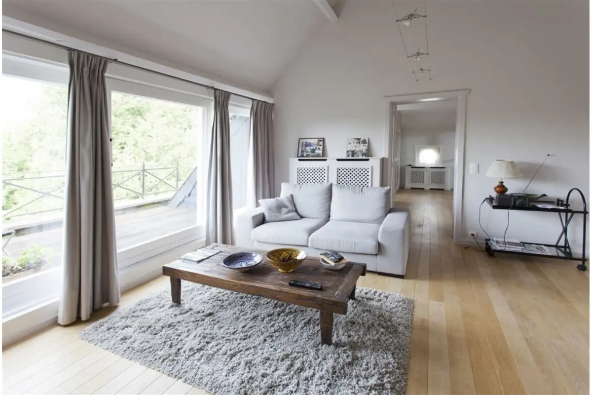 Appartement à louer à Rhode-Saint-Genese 1640 1350.00€ 1 chambres 68.00m² - Annonce 780163