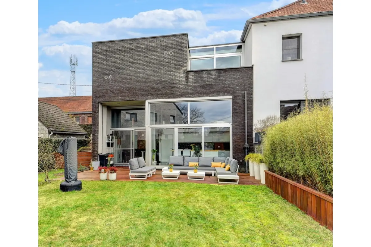 Huis te  koop in Huldenberg 3040 599000.00€ 3 slaapkamers 209.00m² - Zoekertje 780328