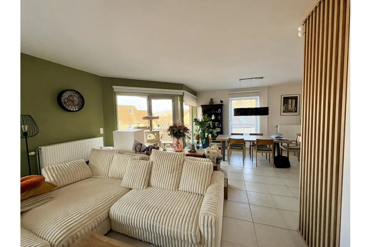 Appartement te  huur in Waver 1300 1350.00€ 3 slaapkamers 100.00m² - Zoekertje 781245