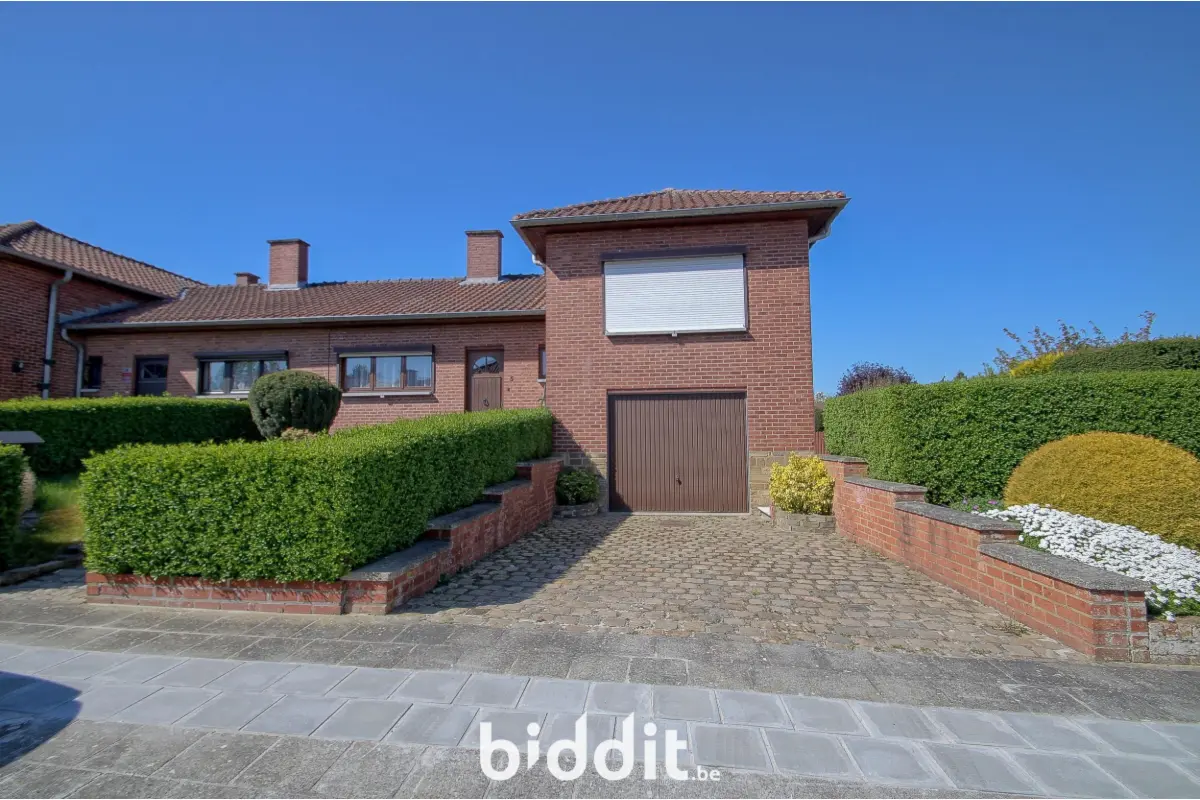 Maison à vendre à Céroux-Mousty 1341 295000.00€ 3 chambres m² - Annonce 781071