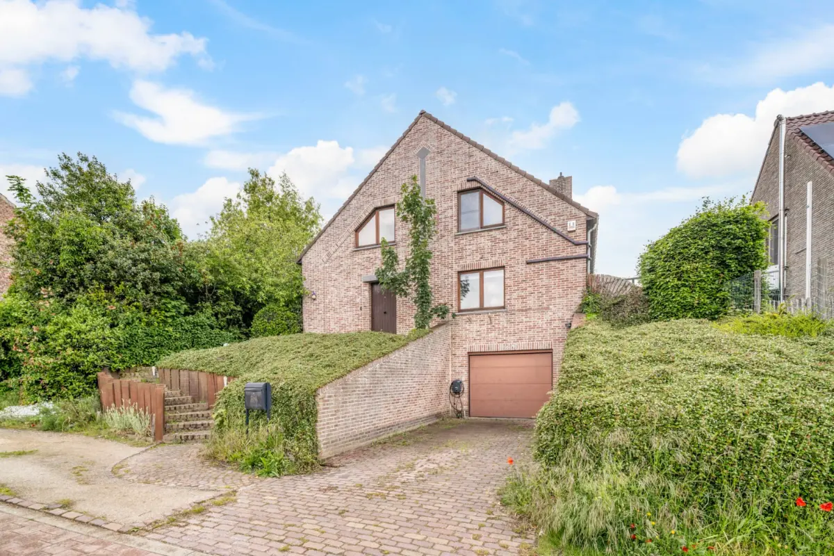 Huis te  koop in Tienen 3300 449000.00€ 4 slaapkamers 172.00m² - Zoekertje 781722