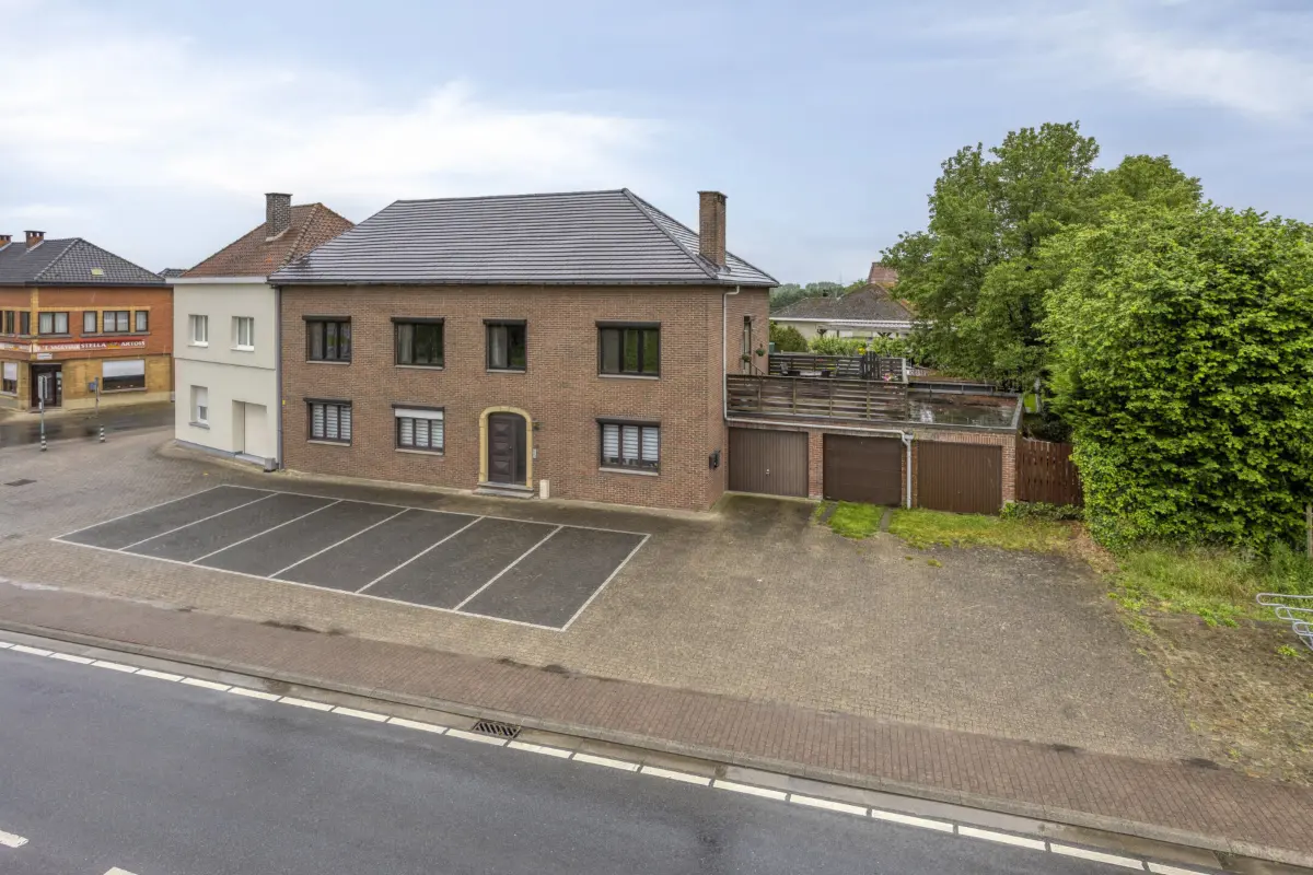 Appartement à vendre à Leeuw-Saint-Pierre 1600 399000.00€ 3 chambres 114.00m² - Annonce 783725
