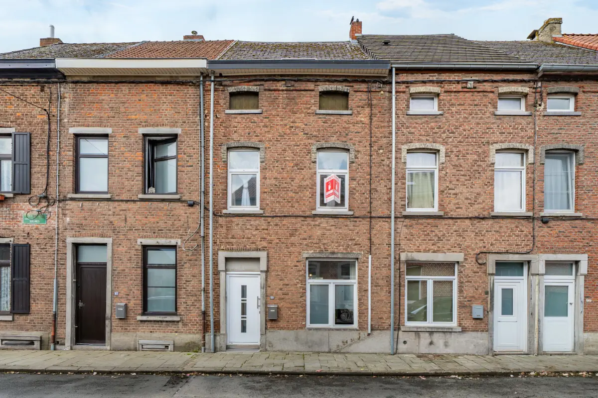 Huis te  koop in Nijvel 1400 350000.00€ 4 slaapkamers 141.00m² - Zoekertje 783636