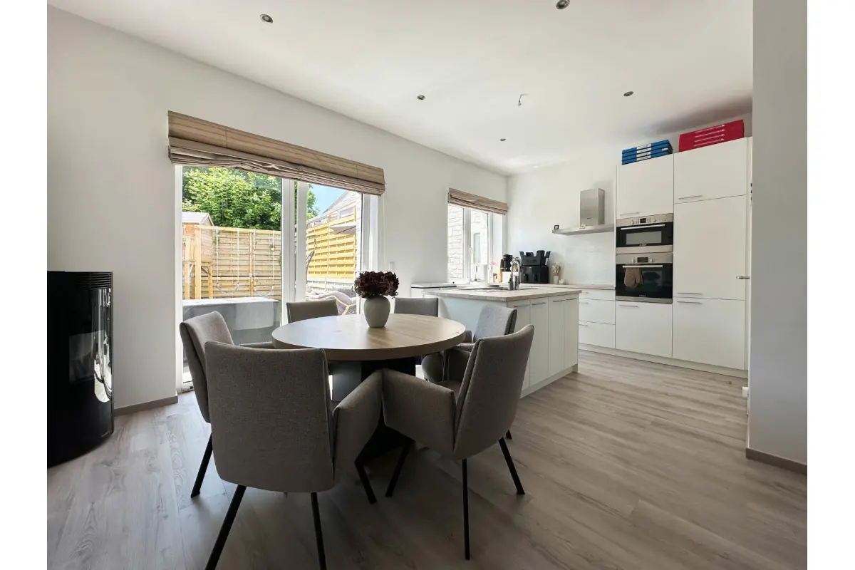 Maison à louer à Nivelles 1400 1650.00€ 3 chambres 156.00m² - Annonce 784622