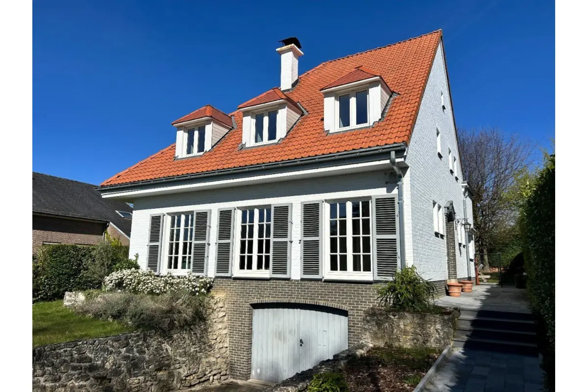 Maison à vendre à Rhode-Saint-Genese 1640 895000.00€ 6 chambres 270.00m² - Annonce 785462