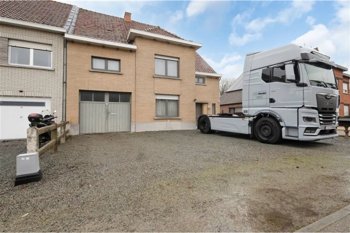 Huis te  koop in Herne 1540 285000.00€ 3 slaapkamers 239.00m² - Zoekertje 785906