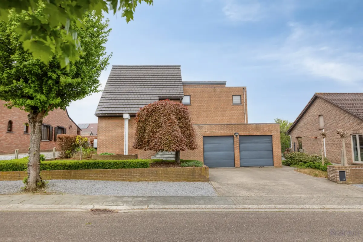 Maison à vendre à Deurne 3290 478000.00€ 4 chambres m² - Annonce 786422