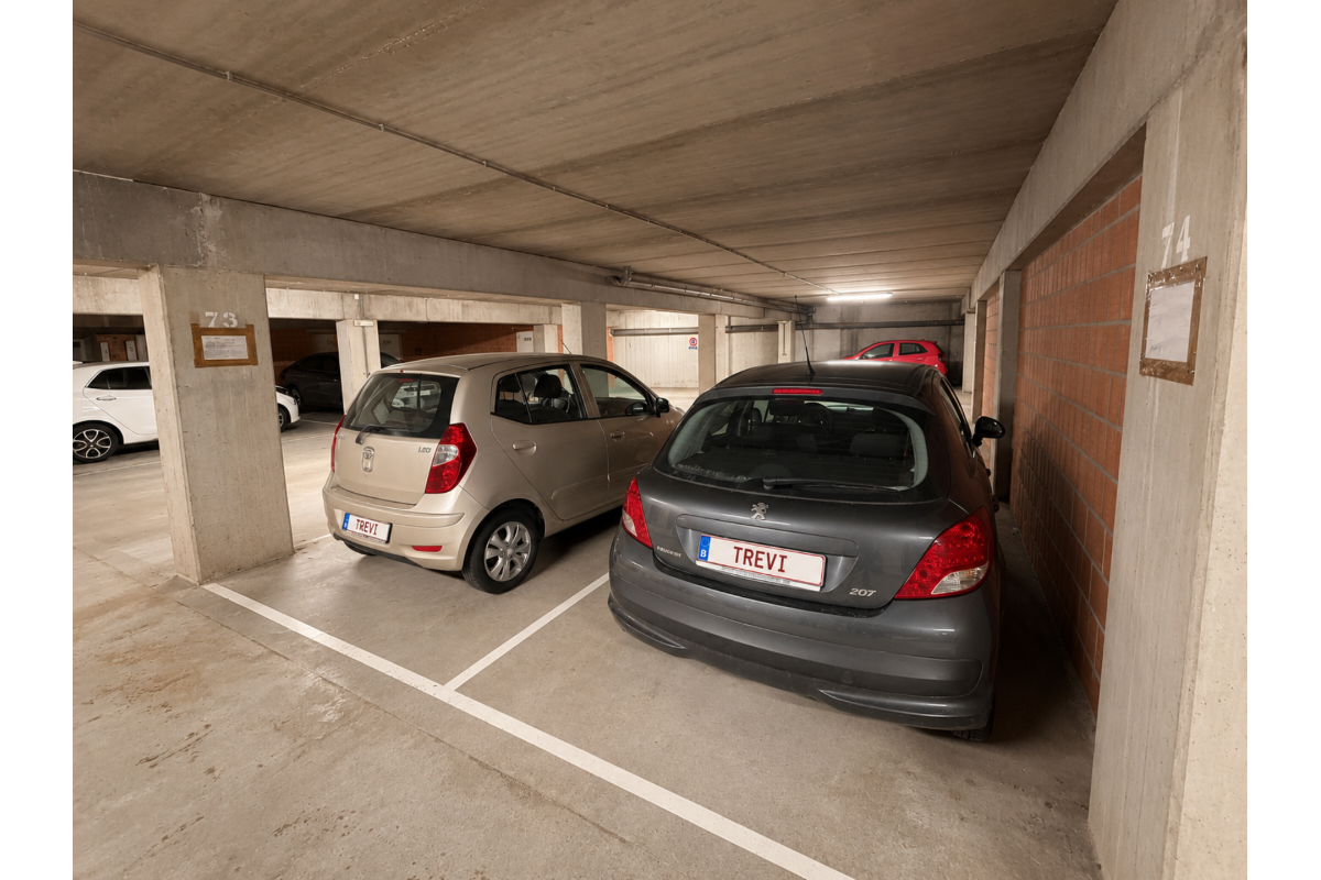 Parking te  koop in Nijvel 1400 15000.00€  slaapkamers m² - Zoekertje 785741