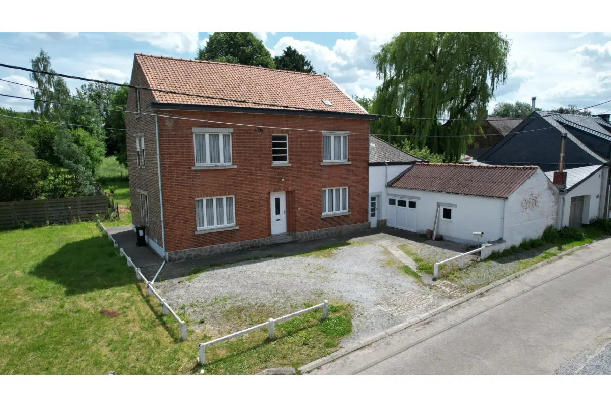 Huis te  koop in Ramillies 1367 325000.00€ 4 slaapkamers 235.00m² - Zoekertje 787588