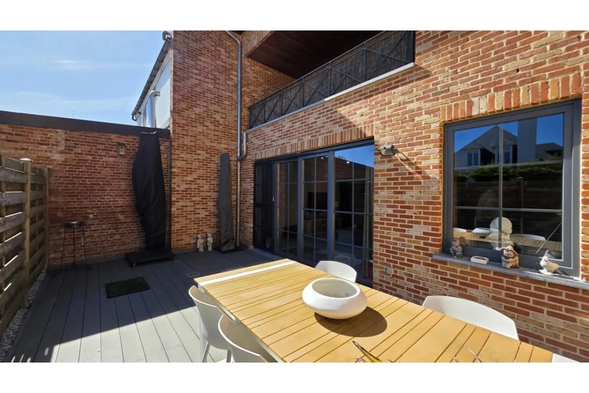 Benedenverdieping te  huur in Baal 3128 1050.00€ 2 slaapkamers 132.00m² - Zoekertje 787305