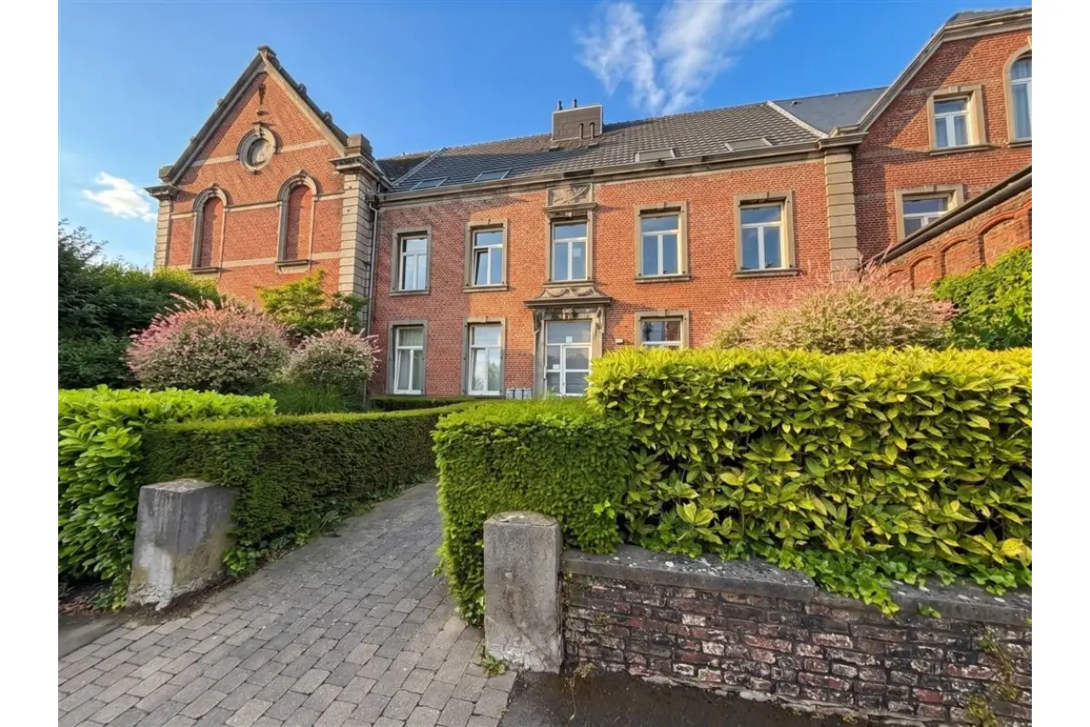 Appartement te  in Ecaussinnes-d'Enghien 7190 850.00€ 2 slaapkamers 70.00m² - Zoekertje 787349
