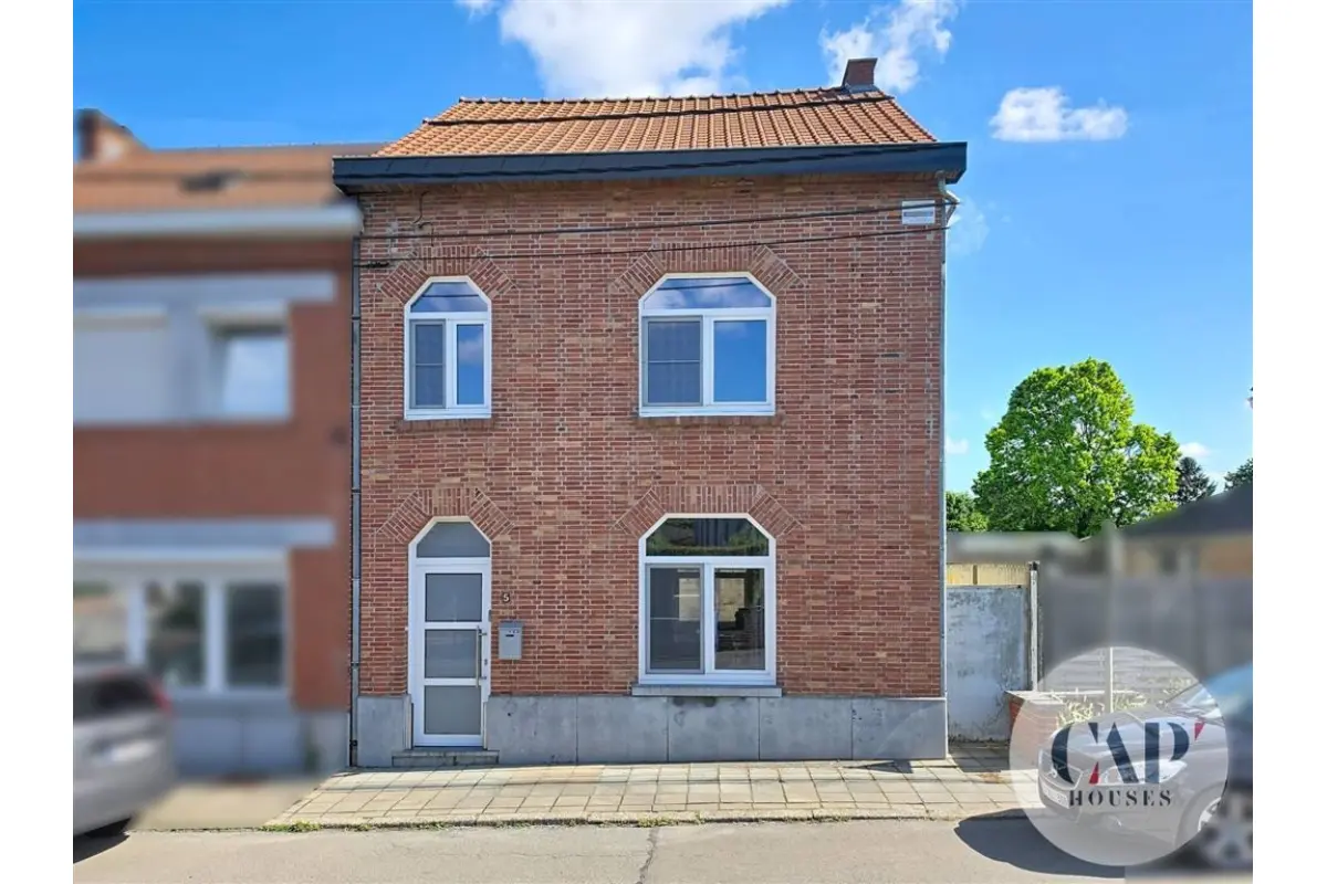 Huis te  koop in Orp-Jauche 1350 195000.00€ 2 slaapkamers 130.00m² - Zoekertje 788355