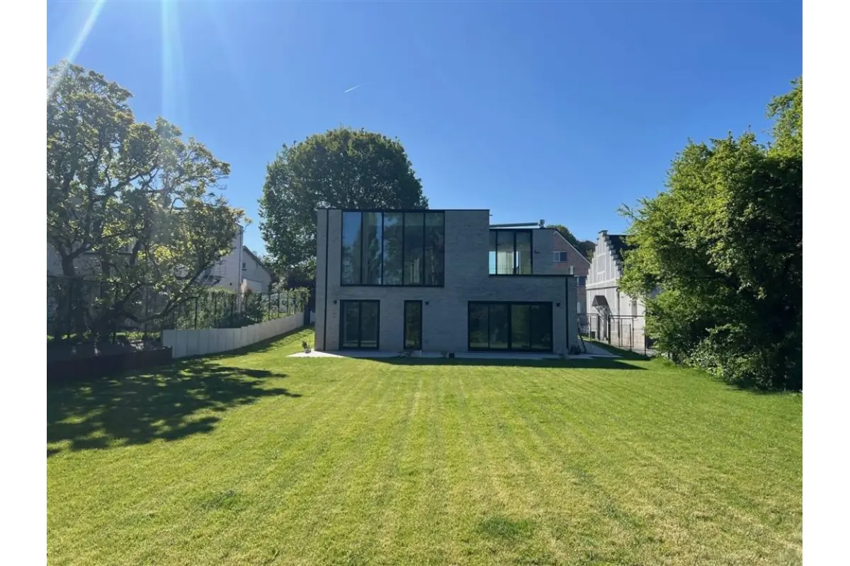 Maison à louer à Wemmel 1780 3900.00€ 4 chambres 250.00m² - Annonce 789743