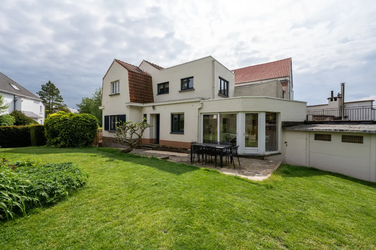 Huis te  koop in Wezembeek-Oppem 1970 560000.00€ 2 slaapkamers 138.00m² - Zoekertje 789729