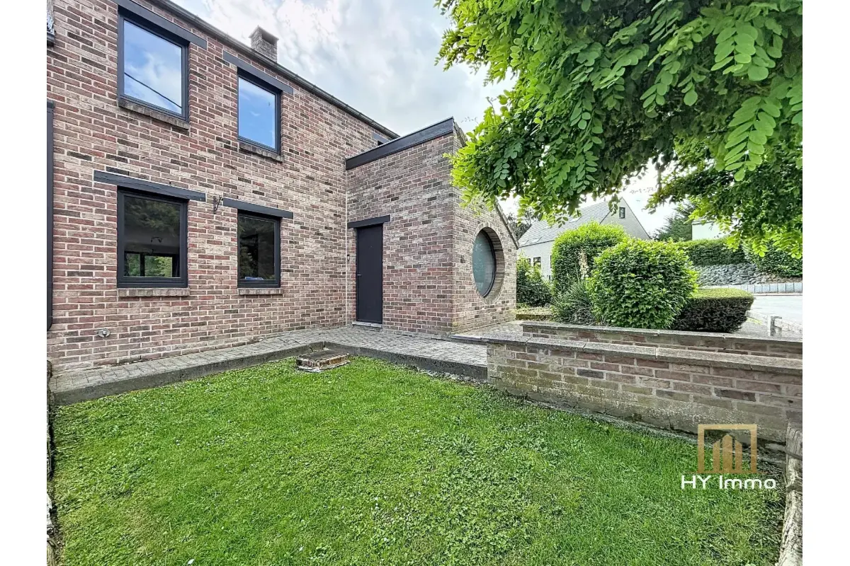 Huis te  huur in Ways 1474 1380.00€ 3 slaapkamers 130.00m² - Zoekertje 789299