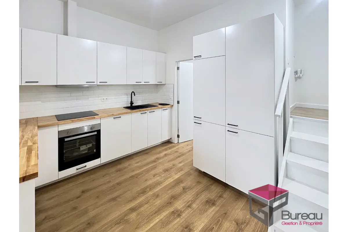 Appartement te  in Laken 1020 1090.00€ 1 slaapkamers 60.00m² - Zoekertje 789737