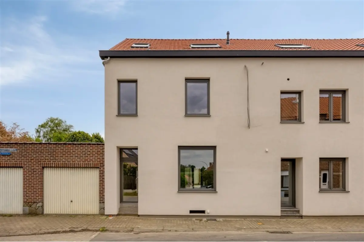 Huis te  koop in Hoegaarden 3320 595000.00€ 4 slaapkamers 253.00m² - Zoekertje 790713