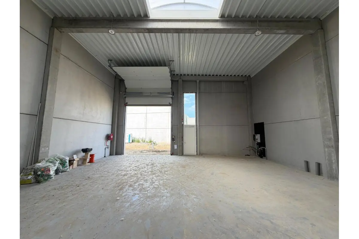 Commerce à louer à Kampenhout 1910 0.00€  chambres 287.00m² - Annonce 790313