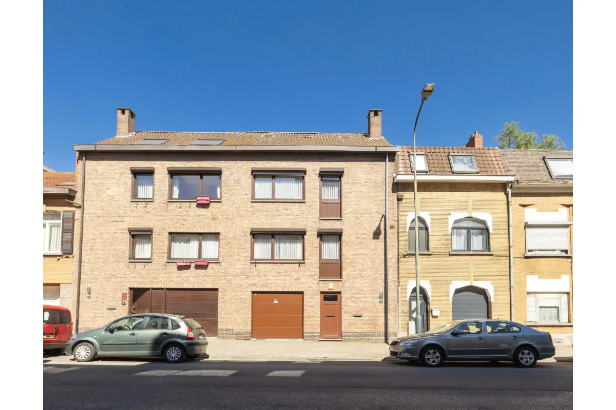 Huis te  in Brussel 1000 520000.00€ 3 slaapkamers 190.00m² - Zoekertje 790536