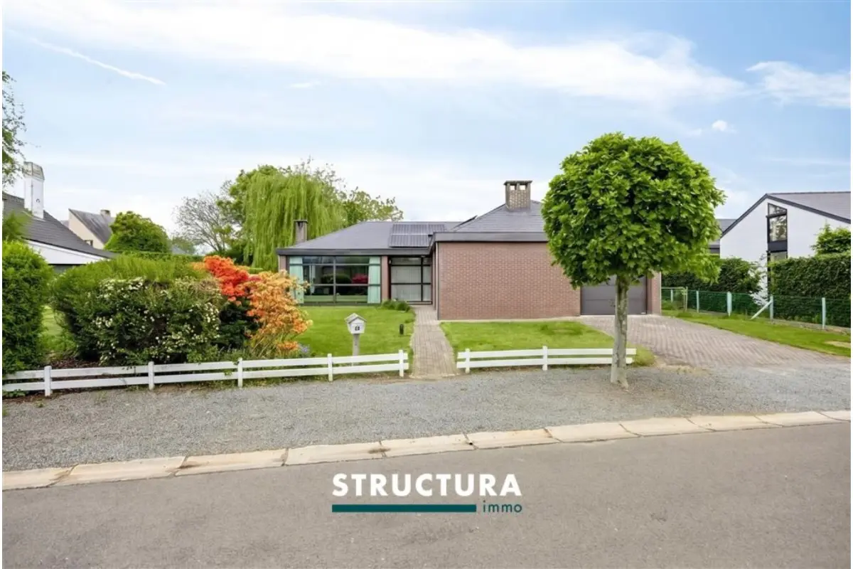 Huis te  in Merchtem 1785 645000.00€ 3 slaapkamers 188.00m² - Zoekertje 790026
