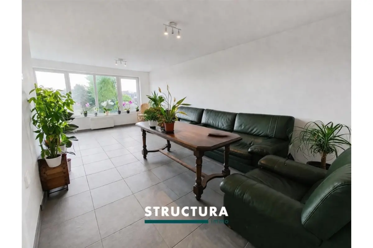 Appartement te  koop in Opwijk 1745 214000.00€ 2 slaapkamers 66.80m² - Zoekertje 790791