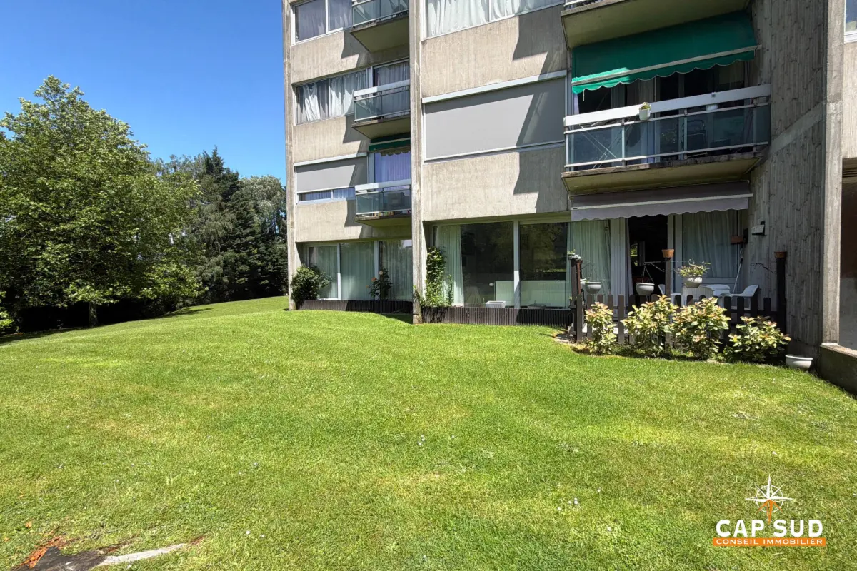 Appartement te  huur in Nijvel 1400 950.00€ 2 slaapkamers 75.00m² - Zoekertje 791496