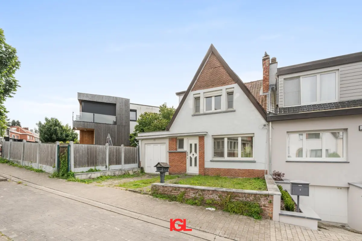 Huis te  koop in Sint-Pieters-Leeuw 1600 369000.00€ 3 slaapkamers 113.00m² - Zoekertje 792236