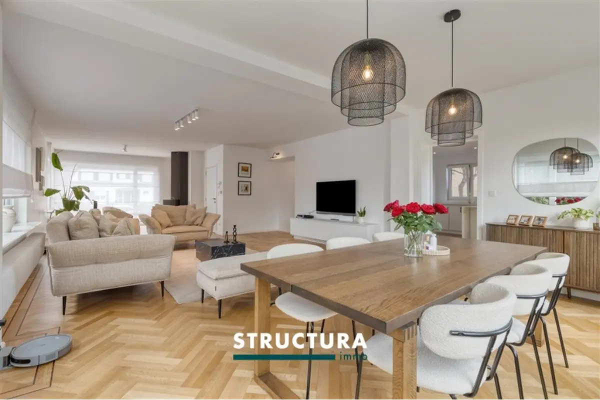 Huis te  in Merchtem 1785 649000.00€ 4 slaapkamers 337.00m² - Zoekertje 793699