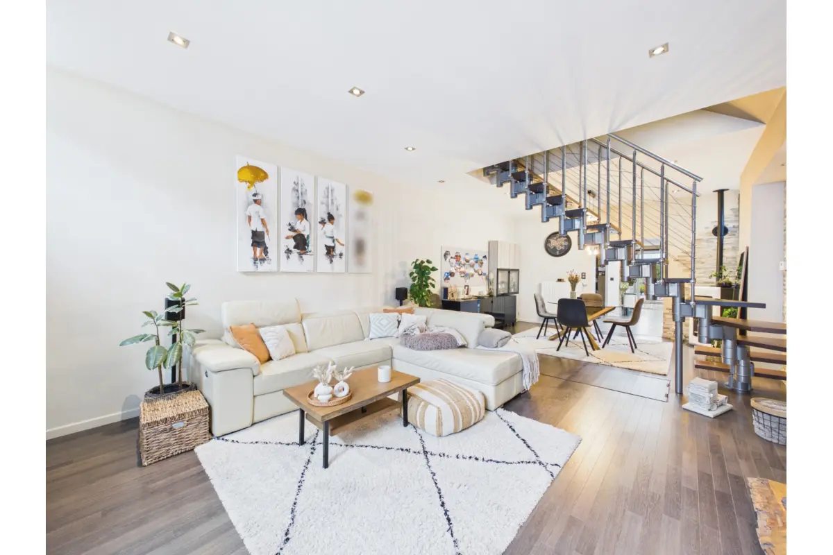 Huis te  in Hal 1500 369000.00€ 3 slaapkamers 115.00m² - Zoekertje 793746