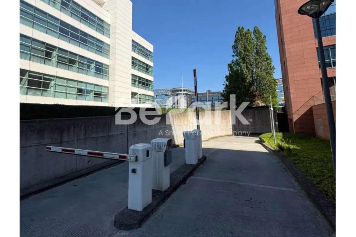 Parking / garage à louer à Diegem 1831 1.00€  chambres m² - Annonce 793425