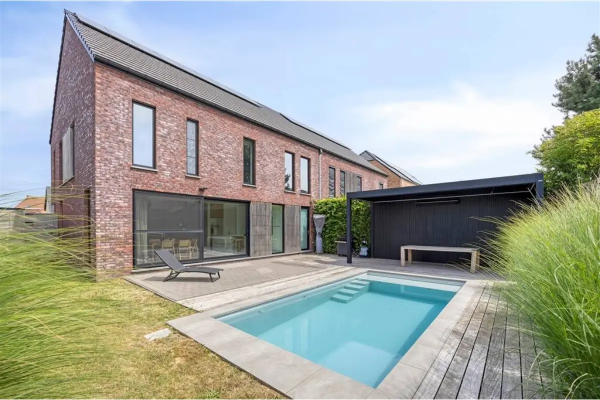 Maison à vendre à Buken 1910 725000.00€ 4 chambres 220.00m² - Annonce 798764