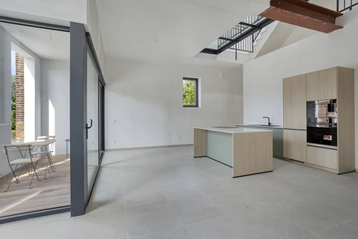 Huis te  koop in Sint-Pieters-Kapelle 1541 495000.00€ 4 slaapkamers 215.00m² - Zoekertje 799506