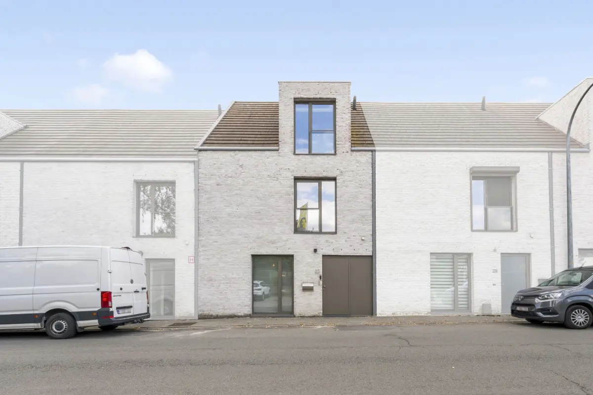 Huis te  koop in Hal 1500 499000.00€ 4 slaapkamers 170.00m² - Zoekertje 801183