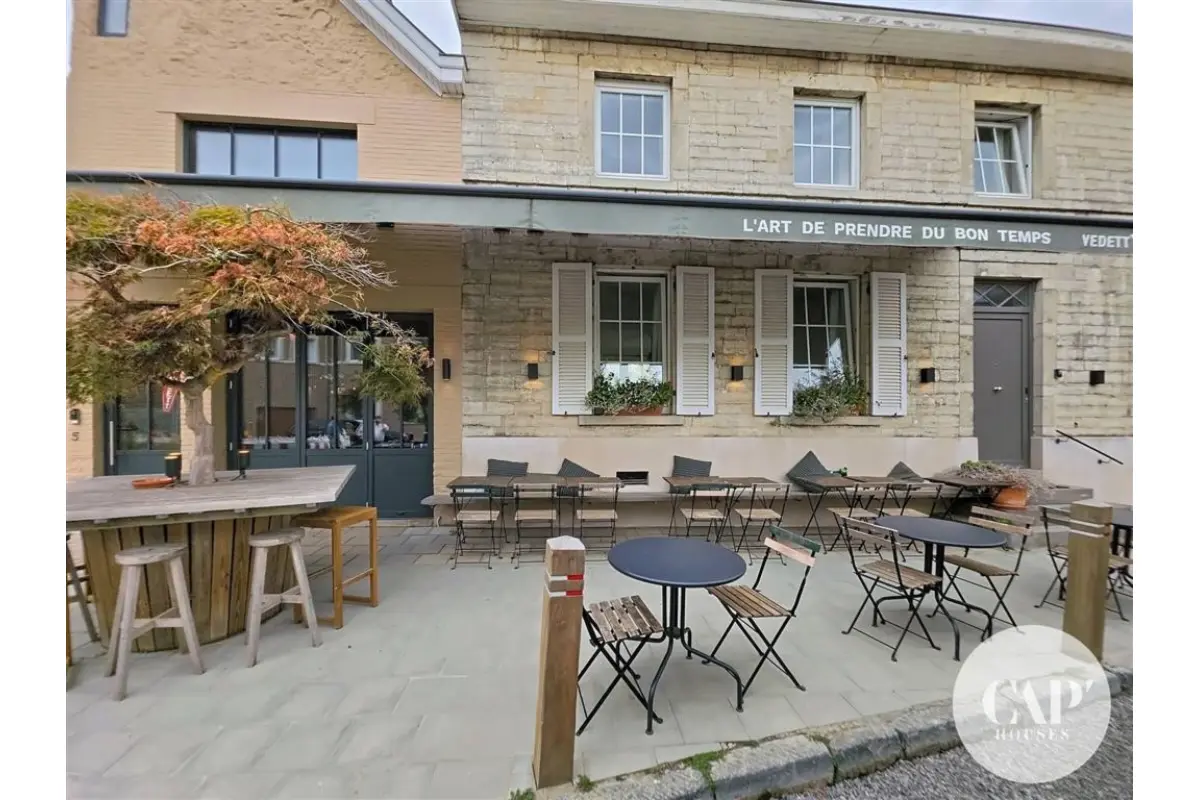Immeuble de rapport - Immeuble à appartement à vendre à Mélin 1370 880000.00€ 3 chambres 150.00m² - Annonce 805481
