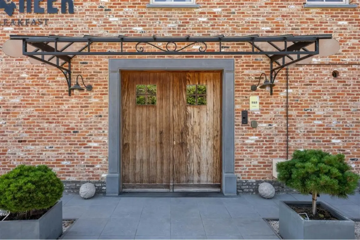 Huis te  koop in Lennik 1750 1350000.00€ 6 slaapkamers 471.00m² - Zoekertje 807103