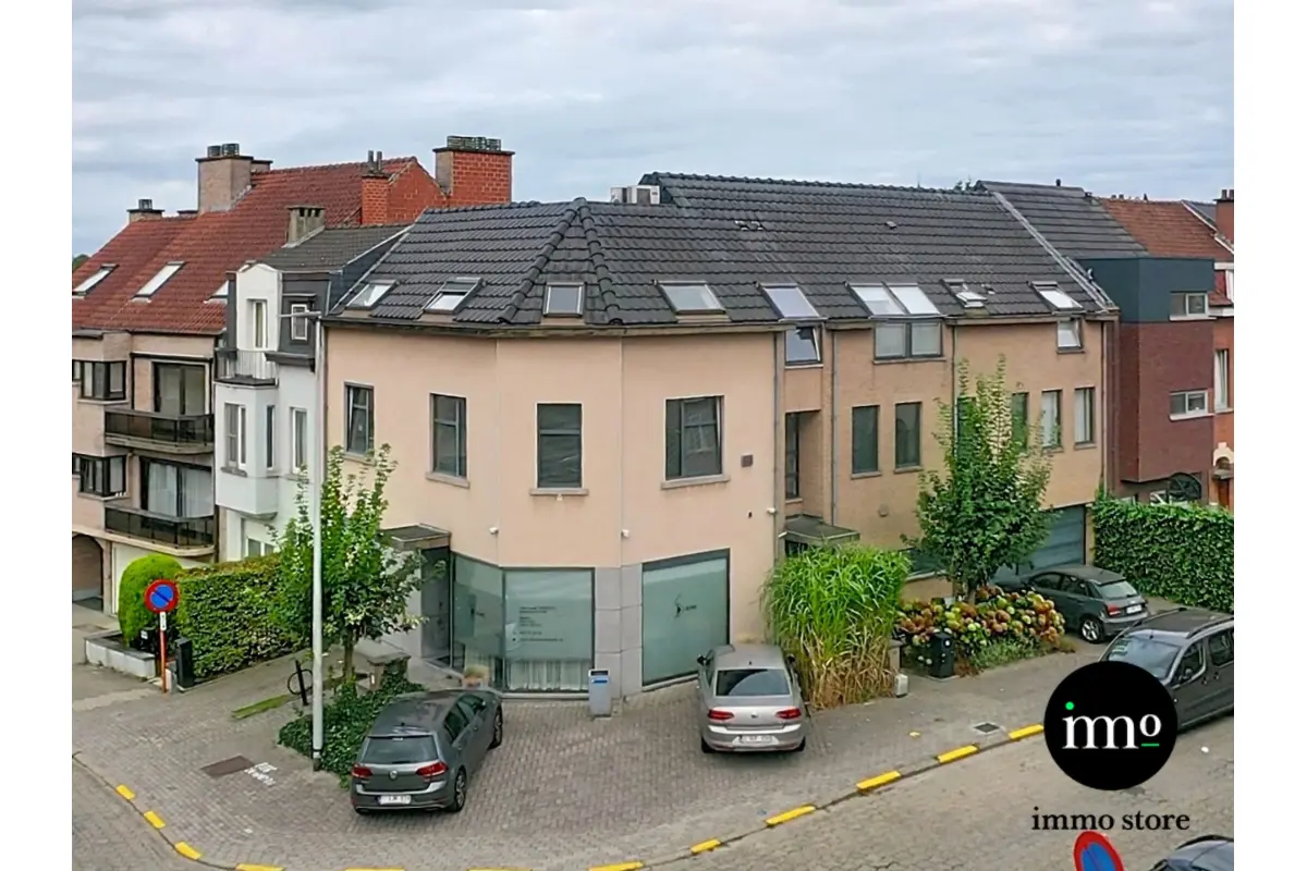 Appartementsgebouw te  koop in Dilbeek 1700 1210000.00€  slaapkamers 600.00m² - Zoekertje 807254