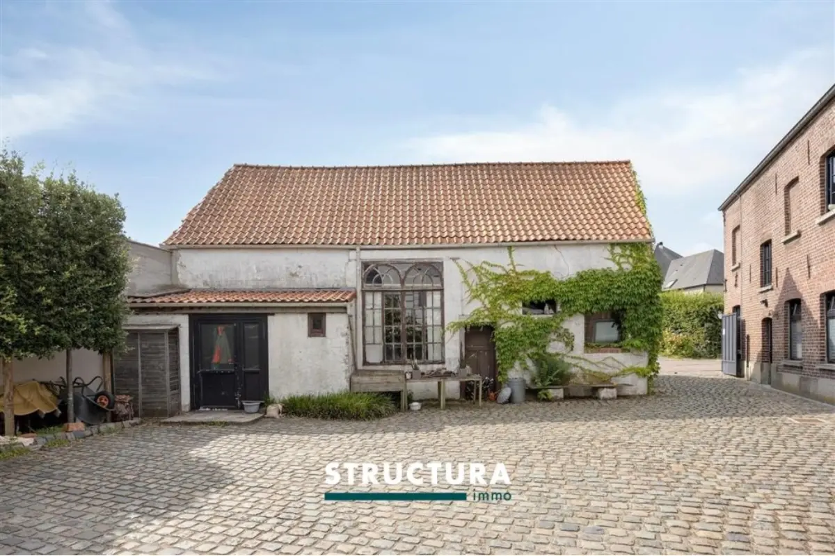 Huis te  koop in Asse 1730 225000.00€ 1 slaapkamers 87.00m² - Zoekertje 810008