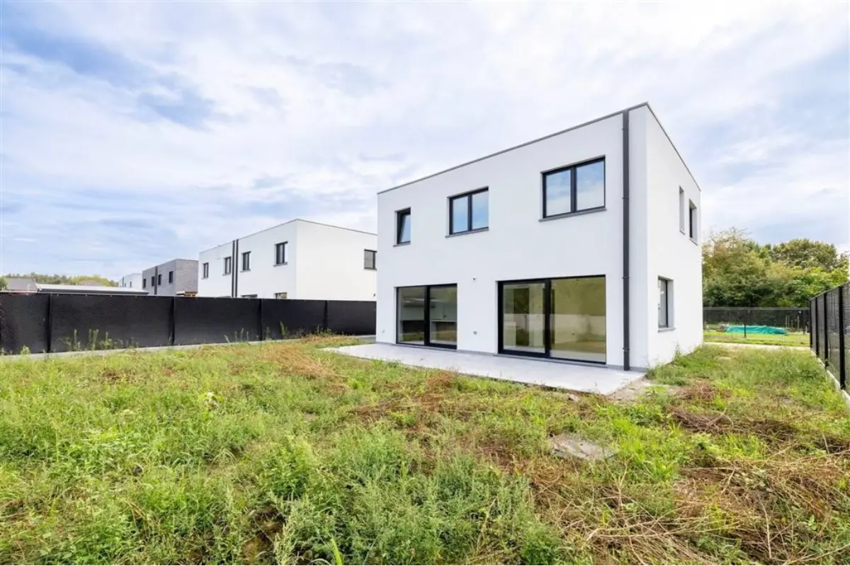 Huis te  koop in Averbode 3271 399000.00€ 4 slaapkamers 170.00m² - Zoekertje 810414