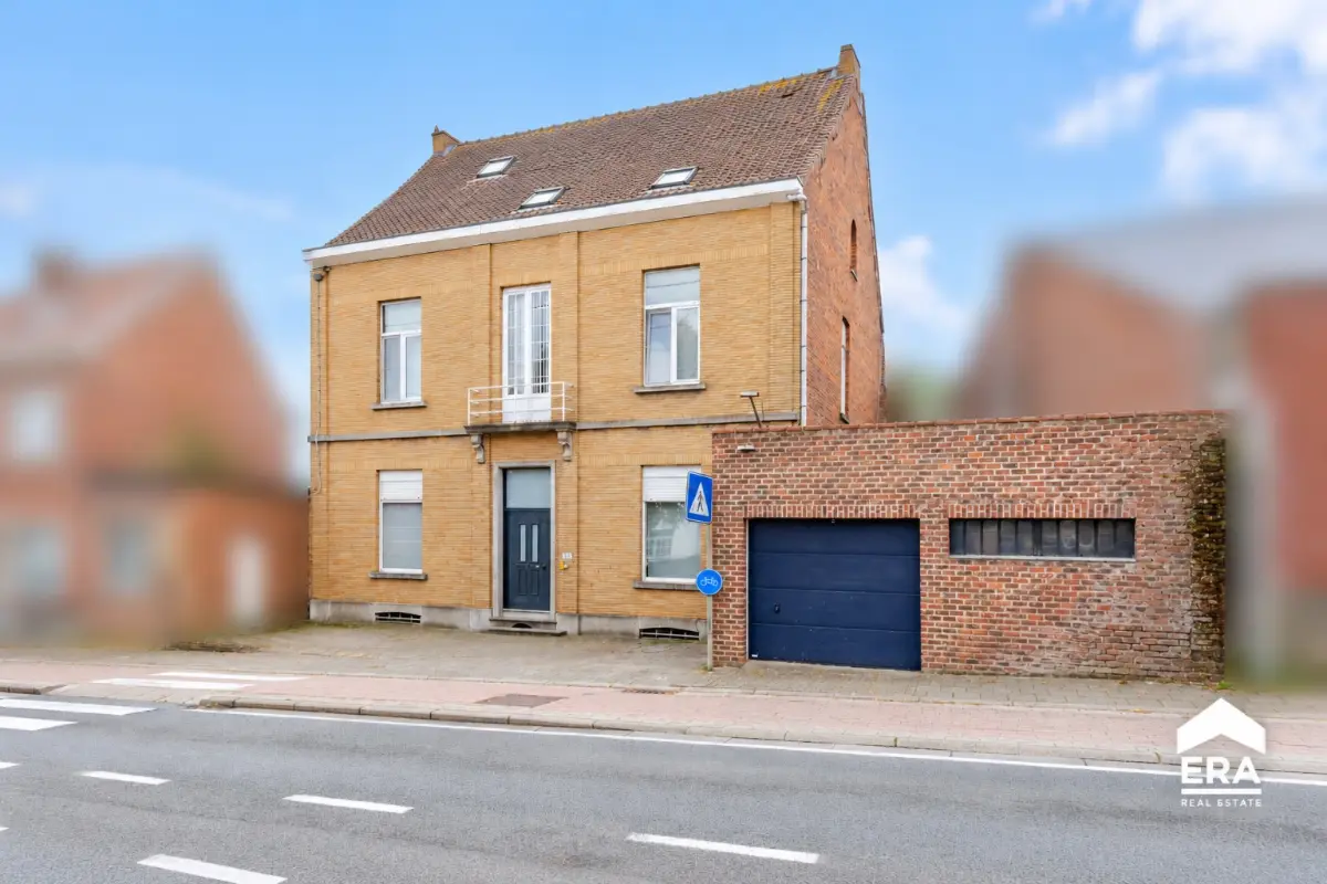 Herenhuis te  koop in Galmaarden 1570 425000.00€ 5 slaapkamers 331.00m² - Zoekertje 810877